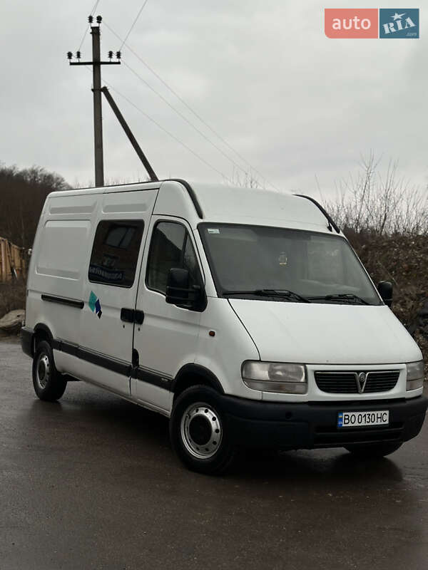 Вантажівки Opel Movano