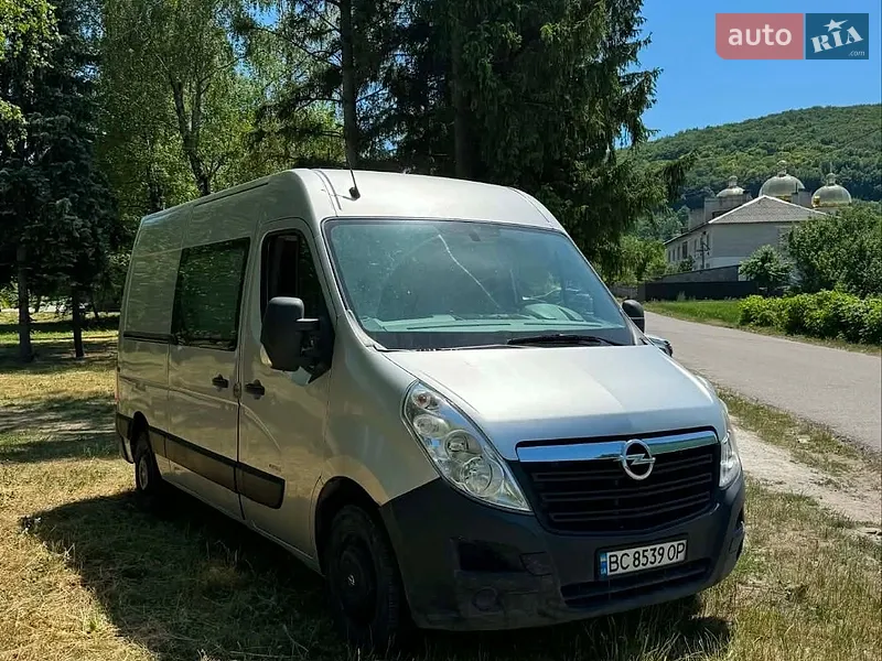 Opel Movano 2012
