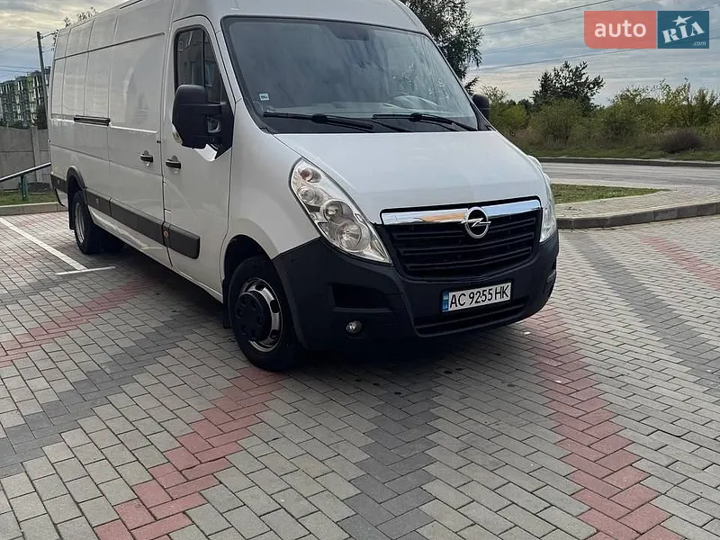 Opel Movano