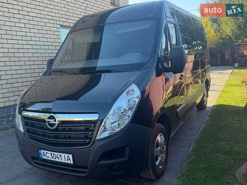 Opel Movano