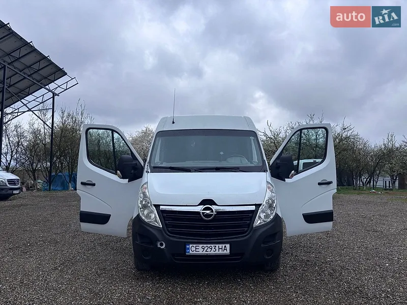 Opel Movano