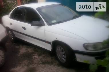 Opel Omega  1996