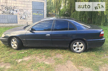 Opel Omega  2003