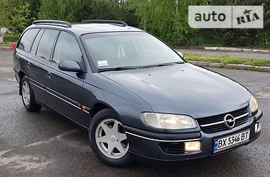 Opel Omega  1995