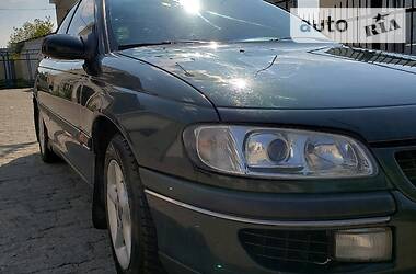 Opel Omega  1995