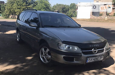 Opel Omega  1996