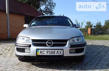 Opel Omega  1999