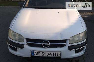 Opel Omega  1996