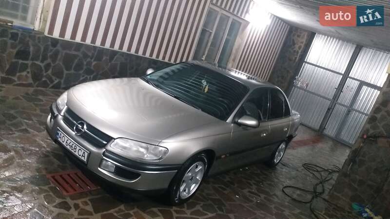 Opel Omega