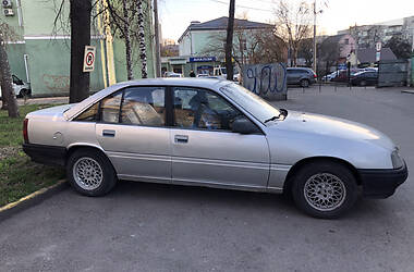 Opel Omega  1990