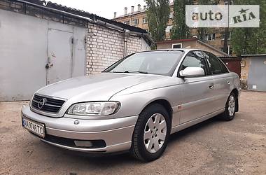 Opel Omega 2.2AT 2000