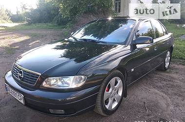 Opel Omega  2002