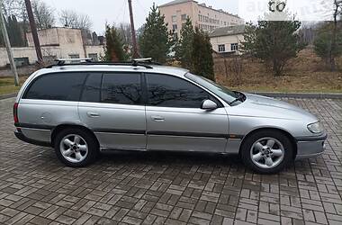 Opel Omega  1997