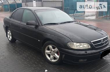 Opel Omega  2001