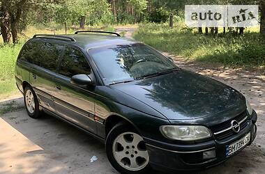 Opel Omega  1999