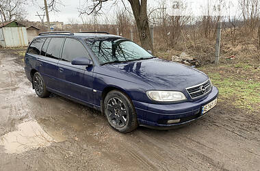 Opel Omega  1995