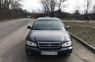 Opel Omega  2001