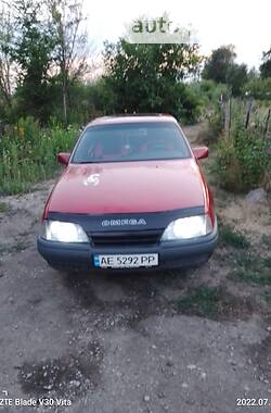 Opel Omega  1988