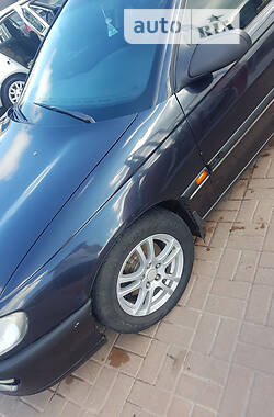 Opel Omega  1996