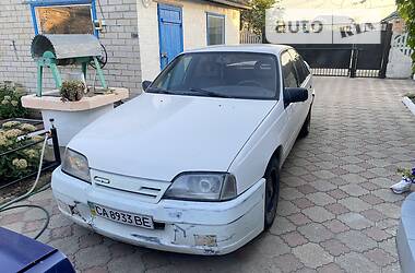 Opel Omega  1990