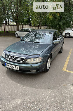 Opel Omega  2001