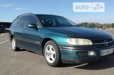 Opel Omega  1995