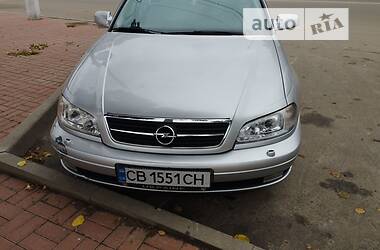 Opel Omega  2000