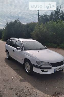 Opel Omega  1995