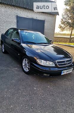 Opel Omega  2001