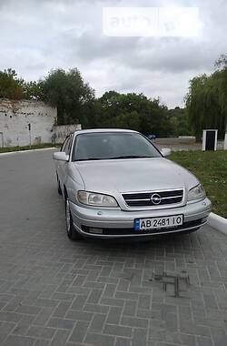 Opel Omega  2001