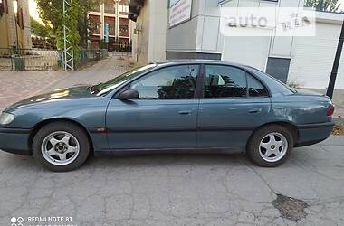 Opel Omega  1998