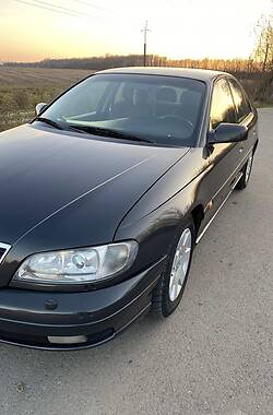 Opel Omega  2000