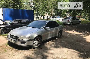 Opel Omega  1998