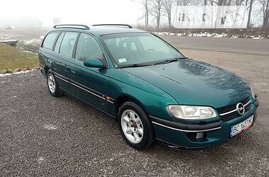 Opel Omega  1995