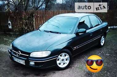 Opel Omega  1995