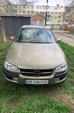 Opel Omega  1998