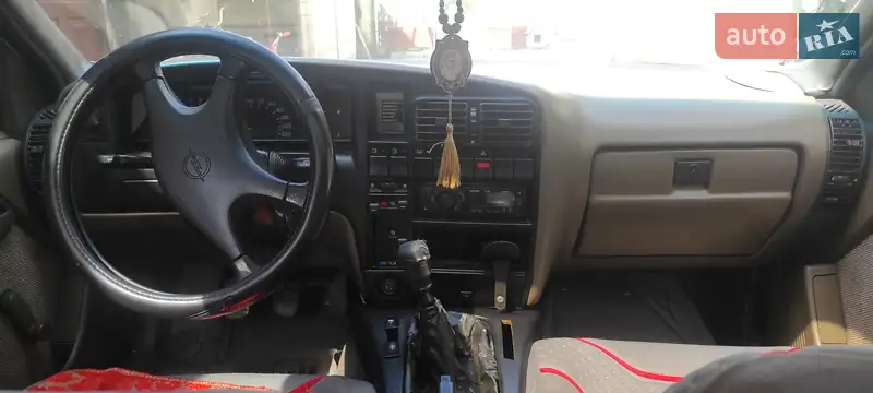 Opel Omega