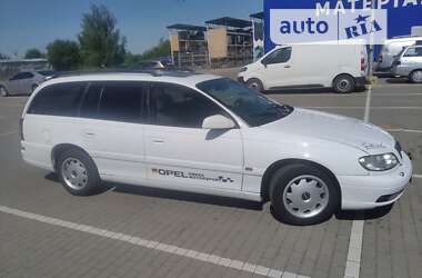 Opel Omega  2001