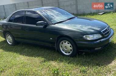 Opel Omega  2002