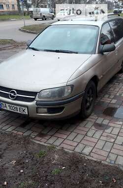 Opel Omega  1996
