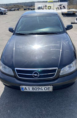 Opel Omega  2001