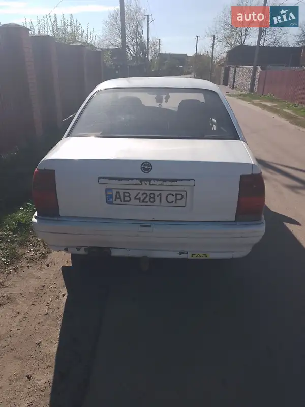 Opel Omega