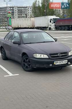 Opel Omega  1996