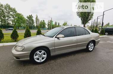 Opel Omega  2003