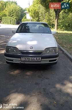 Opel Omega  1993