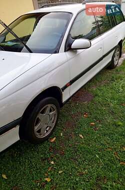 Opel Omega  1996