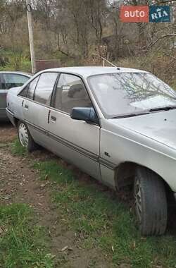 Opel Omega  1989