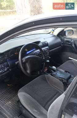 Opel Omega  1995