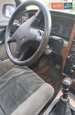 Opel Omega  1992
