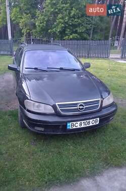 Opel Omega 2000
